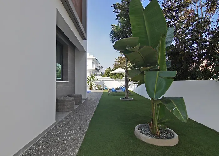 Maritime Villa