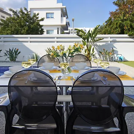 Villa Maritime