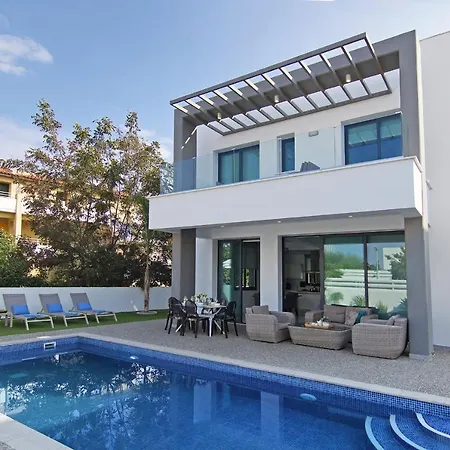 Maritime Villa Protaras